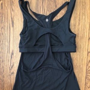 Lululemon black tank with built in sports bra